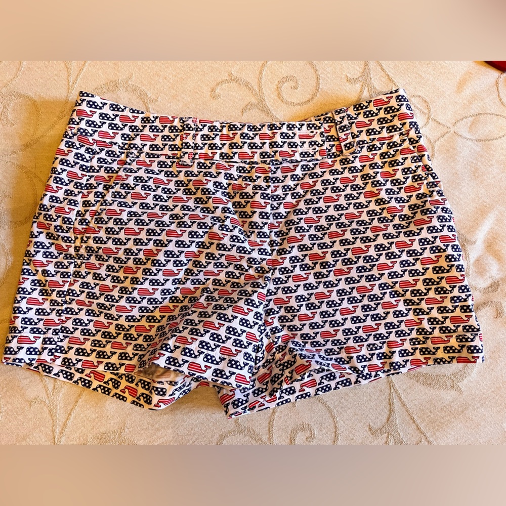 Vineyard Vines Patriotic Shorts - only worn once